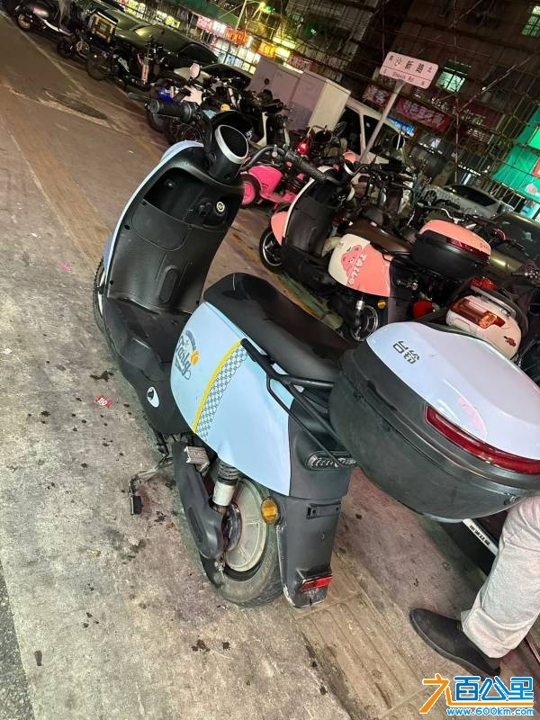 wechat_upload17675056336959fee14cb8e